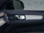 Volvo XC40 2.0 B4 Plus Black Edition | Achterbank verwarmd | Afwijkende dakkleur | Apple Carplay/Android Auto|telefoonintegratie premium
