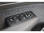 Volvo XC40 B4 200PK Black Edition Plus | Achterbank verwarmd | Afwijkende dakkleur | Apple Carplay/Android Auto|telefoonintegratie premium