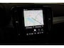 Volvo XC40 B4 200PK Black Edition Plus | Achterbank verwarmd | Afwijkende dakkleur | Apple Carplay/Android Auto|telefoonintegratie premium
