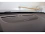 Volvo XC40 B4 200PK Black Edition Plus | Achterbank verwarmd | Afwijkende dakkleur | Apple Carplay/Android Auto|telefoonintegratie premium