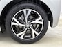 Toyota Yaris 1.5 Hybrid 115 Dynamic + Comfort Pack | 1e Eigenaar | Stoel + Stuur verwarming | Blindspot | PDC voor en achter |