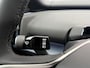 Volvo EX30 Cross Country P5 Long Range Plus Europa 69 kWh | Stoelverwarming | Stuurverwarming | Elektrische Achterklep | Elektr. Voorstoelen | Warmtepomp | Parkeersensoren Voor + Achter | Parkeercamera |