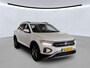 Volkswagen T-Roc 1.0 TSI 110pk Life 75 Edition / Virtual cockpit / App. Connect / Achteruitrij camera / 16'' LMV
