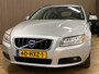 Volvo V70 2.5T Kinetic|Navigatie|Opendak|Leder|