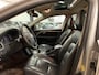 Volvo V70 2.5T Kinetic|Navigatie|Opendak|Leder|