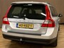 Volvo V70 2.5T Kinetic|Navigatie|Opendak|Leder|