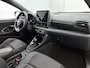 Toyota Yaris 1.5 Hybrid 130 Executive | BTW voertuig | Stoel+stuurverwarming | dodehoek detectie | Parkeersensoren voor+achter | Cruise Control Adaptive | Climate Control | Apple CarPlay/Android Auto |