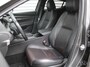 Mazda 3 2.0 e-SkyActiv-G M Hybrid 122 Luxury | Trekhaak | Stuur-/stoelverwarming | Leer | 360 Camera | Stoelgeheugen | 18" LM | HUD | LED | Cruise adapt. |