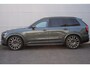 Volvo XC90 2.0 T8 Plug-in hybrid AWD Ultra Dark Exec. Ed. | Luchtvering | Bowers & Wilkins | Massagefunctie Voorstoelen | Nappa Leder Met Ventilatie | Power Seats Met Memory | 22-Inch Lichtmetalen Velgen | Volvo Guard Alarm | Extra Getint Glas | Charcoal Hemelbekleding | Gelamineerde Zijruiten Rondom | Adaptieve Cruise Control | Pilot Assist | BLIS Dodehoekdetectie | Google | Panoramisch Schuif-/Kanteldak | Keyless | Elektrische Achterklep |