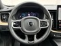 Volvo XC60 2.0 T8 Plug-in hybrid AWD Ultra Bright / Facelift / Fabrieksgarantie t/m 12-2027 / Schuif-/Kantel dak / All-Season banden / Stoel-/Stuur-/Achterbankverwarming /