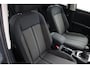 Volkswagen T-Roc 1.0 TSI Style | Pano | LED | Virtual | Sensoren | CarPlay | Navi | Clima | DAB