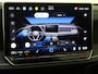 Volkswagen Passat Variant 1.5 eHybrid Business | SoH 100% | Trekhaak | Parkeerassistent | Head-up display | Dodehoek detectie | Massagefunctie voorstoelen | Navigatie | Leder/alcantara bekleding |