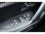 Peugeot 2008 1.2 Turbo 100 Allure | Apple Carplay/Android Auto | Parkeersensoren | Climate Control | Lichtmetalen velgen | DAB | Cruise Control |