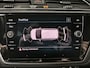 Volkswagen Touran 1.4 TSI Highline Business R 7p | Trekhaak | Parkeersensoren V+A | Stoelverwarming | Apple CarPlay / Android Auto |