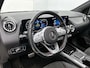Mercedes-Benz B-klasse 180 Business Solution AMG AMG Line | Night Pakket | Panorama Schuif-Kanteldak | Memory voorstoelen | Achteruitrijcamers. Inclusief 24 maanden MB Certified garantie voor Europa.