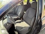 Hyundai Matrix 1.6i Active Cool Airco Electric pakket Audio-CD ABS EBD Getint glas Colorpakket Trekhaak Dealeronderhoud Nieuwe Apk