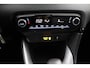 Toyota Yaris 1.5 Hybrid Active Trekhaak | Adaptieve Cruise Control | Climate Control | Lichtsensor | Automaat |