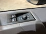 Volkswagen Crafter 35 2.0 TDI L3H3 140 PK Automaat / Euro 6 / Trekhaak 3.000 KG / Airco / Cruise Control / PDC / CarPlay / Navigatie / 3-Zits / 49.350 KM !!