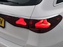 Mercedes-Benz E-klasse Estate 300 e Luxury Line Plug-In Hybride Trekhaak | Rijassistentiepakket plus | Parkeerpakket met 360°-camera | Distronic | Sfeerverlichting. Inclusief 24 maanden Mercedes-Benz Certified garantie voor Europa.