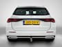 Mercedes-Benz E-klasse Estate 300 e Luxury Line Plug-In Hybride Trekhaak | Rijassistentiepakket plus | Parkeerpakket met 360°-camera | Distronic | Sfeerverlichting. Inclusief 24 maanden Mercedes-Benz Certified garantie voor Europa.