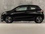 Peugeot 108 1.2 VTi Allure (SCHERM, CLIMATE, LM VELGEN, CRUISE, SPORTSTOELEN, BLUETOOTH, NIEUWSTAAT)