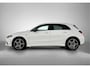 Mercedes-Benz A-klasse 250 e Plug In Hybride AMG Line | Stoelverwarming | Cruise Control | Inclusief 24 maanden Mercedes-Benz Certified garantie voor Europa.