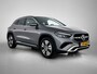 Mercedes-Benz GLA 250 e Plug-In Hybride | Trekhaak | Ledkoplampen | Achteruitrijcamera | Apple CarPlay | Stoelverwarming voor en stuur | Easy-Pack Achterklep. Inclusief 24 maanden MB Certified garantie voor Europa.