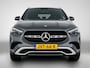 Mercedes-Benz GLA 250 e Plug-In Hybride | Trekhaak | Ledkoplampen | Achteruitrijcamera | Apple CarPlay | Stoelverwarming voor en stuur | Easy-Pack Achterklep. Inclusief 24 maanden MB Certified garantie voor Europa.