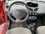 Renault Twingo 1.2-16V Authentique Red Line 151Dkm, Bluetooth, MP3, USB Radio & z.g.a.n. APK – Inruil Mogelijk –
