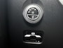 Mercedes-Benz C-klasse 180 Luxury Line | Achteruitrijcamera | Trekhaak | Dodehoekassistent | Sfeerverlichting | Inclusief 24 maanden MB Certified garantie voor Europa.