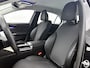 Mercedes-Benz C-klasse 180 Luxury Line | Achteruitrijcamera | Trekhaak | Dodehoekassistent | Sfeerverlichting | Inclusief 24 maanden MB Certified garantie voor Europa.