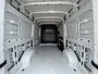 Volkswagen Crafter 35 2.0 TDI L3H3 Trendline 140 PK Bijrijdersbank | trekhaak | Cruise control