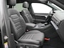 Volkswagen Touareg 3.0 TSi eHybrid 4MOTION R 462PK | Luchtvering | Panodak | 360 Camera | Nachtzicht