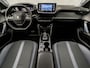 Peugeot 2008 1.2 PureTech Allure Automaat (VIRTUAL COCKPIT, APPLE CARPLAY, GROOT NAVI, 360 CAMERA, KEYLESS, SPORTSTOELEN, CRUISE, LANE ASSIST, NIEUWE APK, NIEUWSTAAT)