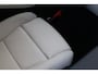 Volvo XC40 2.0 B4 Plus Dark | Achterbank verwarmd | All seasonbanden | Apple Carplay/Android Auto|telefoonintegratie premium