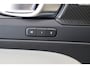Volvo XC40 2.0 B4 Plus Dark | Achterbank verwarmd | All seasonbanden | Apple Carplay/Android Auto|telefoonintegratie premium