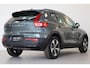 Volvo XC40 2.0 B4 Plus Dark | Achterbank verwarmd | All seasonbanden | Apple Carplay/Android Auto|telefoonintegratie premium