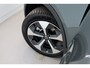 Volvo XC40 2.0 B4 Plus Dark | Achterbank verwarmd | All seasonbanden | Apple Carplay/Android Auto|telefoonintegratie premium