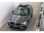 Volvo XC40 2.0 B4 Plus Dark | Achterbank verwarmd | All seasonbanden | Apple Carplay/Android Auto|telefoonintegratie premium