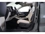 Volvo XC40 2.0 B4 Plus Dark | Achterbank verwarmd | All seasonbanden | Apple Carplay/Android Auto|telefoonintegratie premium