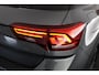Volkswagen T-Roc 1.5 TSI 150pk DSG R-Line Business+ Navigatie Camera Stoelverwarming LED Virtual Cockpit