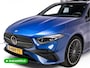 Mercedes-Benz A-klasse 250 e AMG Line | Pano dak | Stoelverw. | Cruise | 19"all season | Sfeerverlichting | Climate control | Navigatie