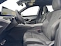 Peugeot e-5008 GT EV 73kWh 210pk | ALCANTARA | MASSAGE | SCHUIF/KANTELDAK | 360° CAMERA | NAVI | ADAPTIVE CRUISE | WARMTEPOMP |