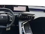 Peugeot e-5008 GT EV 73kWh 210pk | ALCANTARA | MASSAGE | SCHUIF/KANTELDAK | 360° CAMERA | NAVI | ADAPTIVE CRUISE | WARMTEPOMP |