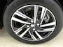 Peugeot 208 Allure Pack 100pk Automaat | Lage kilometerstand! | Navigatie | Achteruitrijcamera | 3D Cockpit | Climate Control | Cruise Control | Parkeersensoren | Keyless start | Apple Carplay / Android Auto | DAB+ radio | Armsteun | Led koplampen | Bluetooth | Elektrisch inklapbare spiegels | Donker getint glas | 16" lichtmetalen velgen |