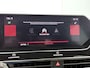 Citroën C4 Feel 130pk | Navigatie | Achteruitrijcamera | Climate Control | Cruise Control | Parkeersensoren | Keyless | Armsteun | Led koplampen | Regensensor | Automatisch dimlicht | Elektrisch inklapbare spiegels | Apple Carplay / Android Auto | Bluetooth | DAB+ radio | Adaptief demping systeem | Half lederen comfortstoelen | Dealeronderhouden |