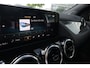 Mercedes-Benz B-klasse 200 Business Solution AMG Panoramadak, Camera, Apple Carplay, Cruisecontrol, Nightpakket