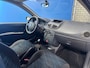 Renault Clio 1.2-16V Special Line