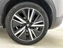 Peugeot 3008 SUV GT Pack Business 130pk Automaat | Navigatie | Panoramisch schuif-kanteldak | Camera v+a | Focal Premium HiFi | Full Led koplampen | Adaptieve Cruise Control | Handsfree achterklep | Stoel elektrisch+geheugen+verwarmd+massage | Leder/Alcantara | Keyless | Parkeerassistent | Dodehoeksensor | 19" lichtmetalen velgen |