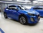 Peugeot 208 1.2 Hybrid 145pk e-DCS6 AUTOMAAT GT Apple Carplay & Android Auto | Navigatie | Achteruitrijcamera | KEYLESS | Parkeersensoren | BT | LMV 17inch